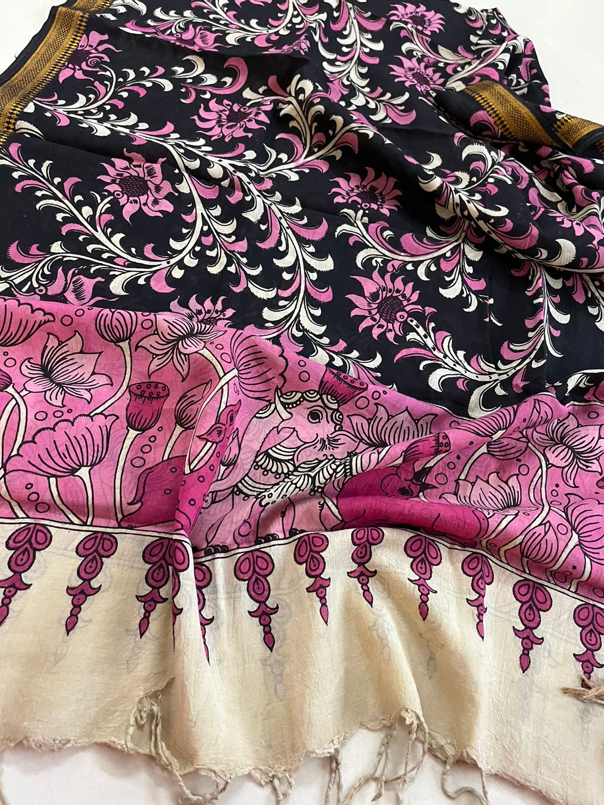 Pure Mangalgiri Cotton Kalamkari Handpainted Dupatta