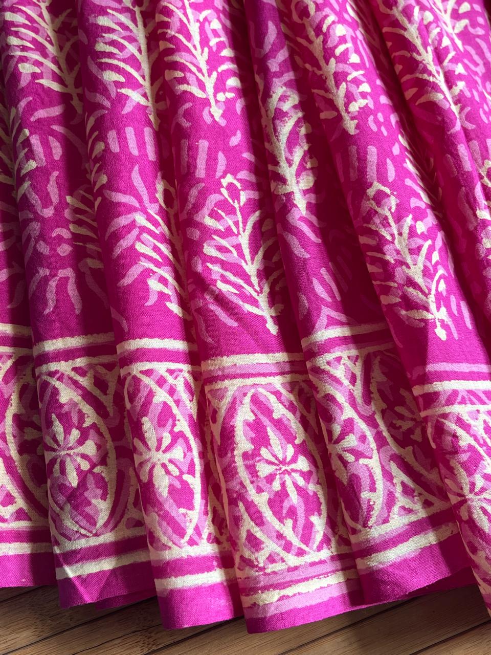 Pure Mul cotton Handblock Printed Saree with complimentary AJRAKH blouse - Pink