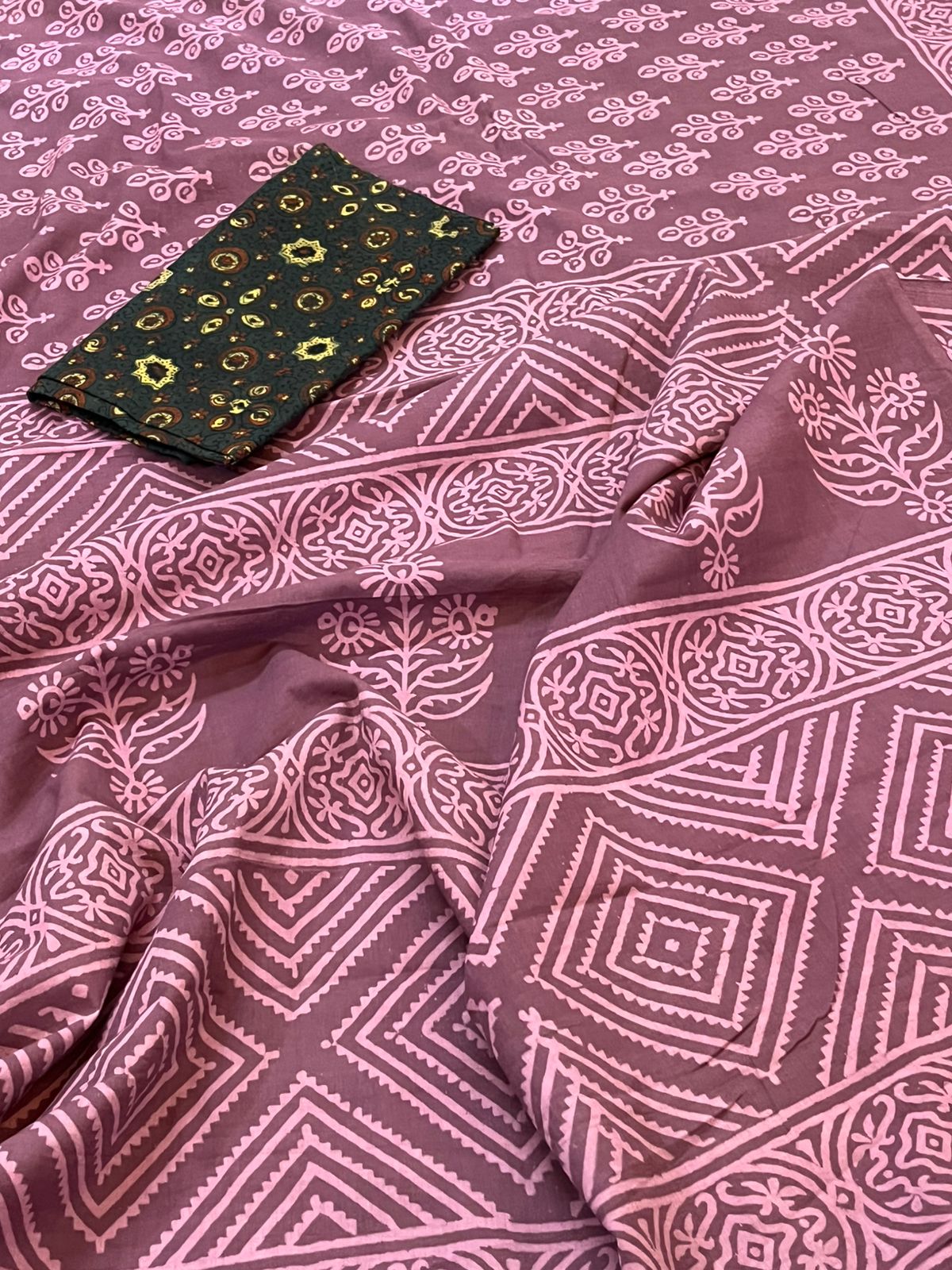 Pure Mul cotton Handblock Printed Saree with complimentary AJRAKH blouse - Pinkish Brown
