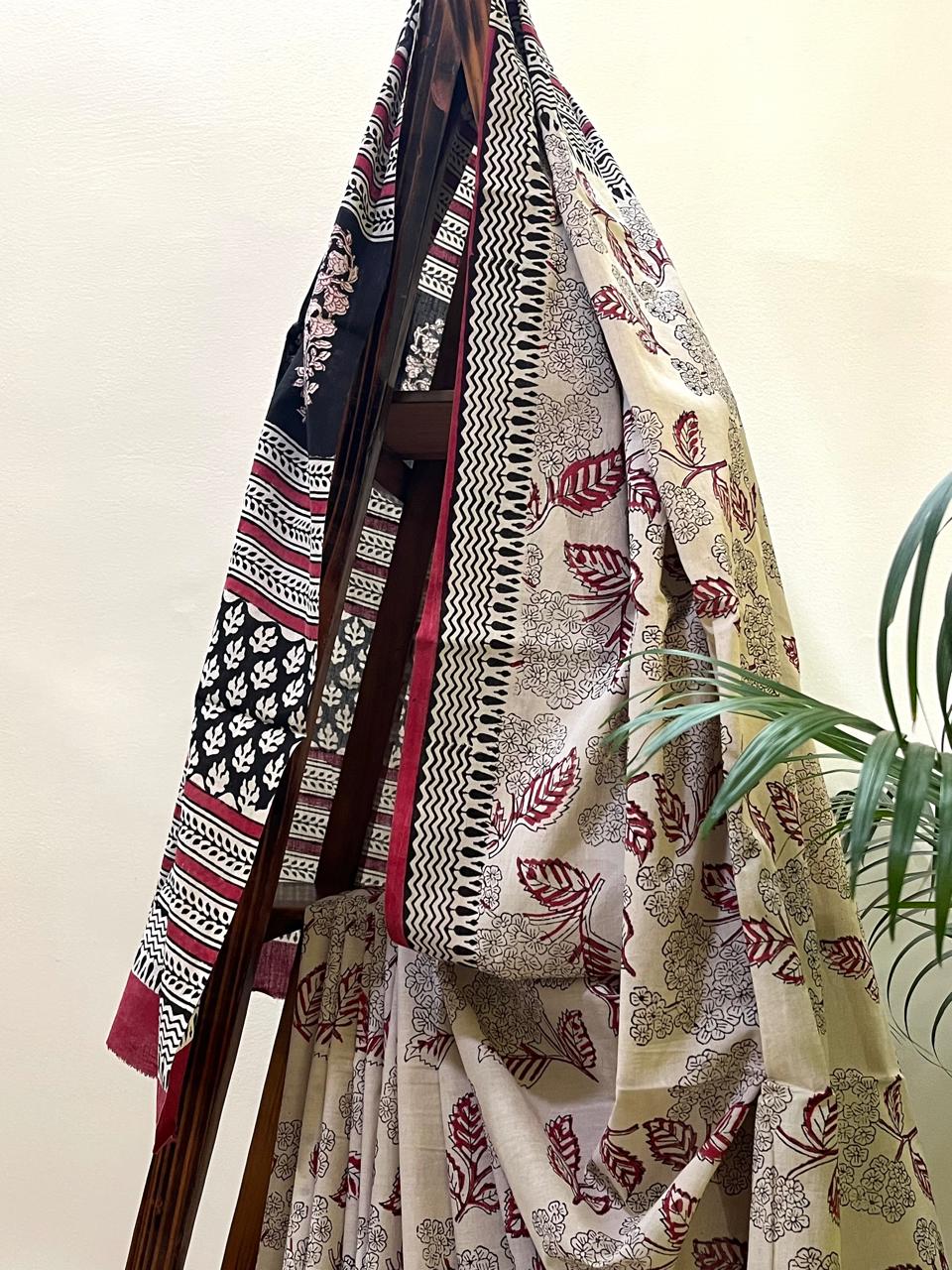 Pure Mul cotton Handblock Printed Saree with complimentary AJRAKH blouse - Beige with Red