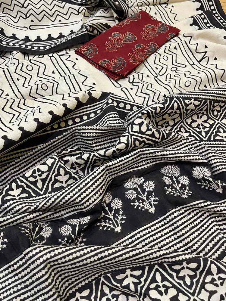 Image of Pure Mul cotton sarees with handblock print - Off White with Black