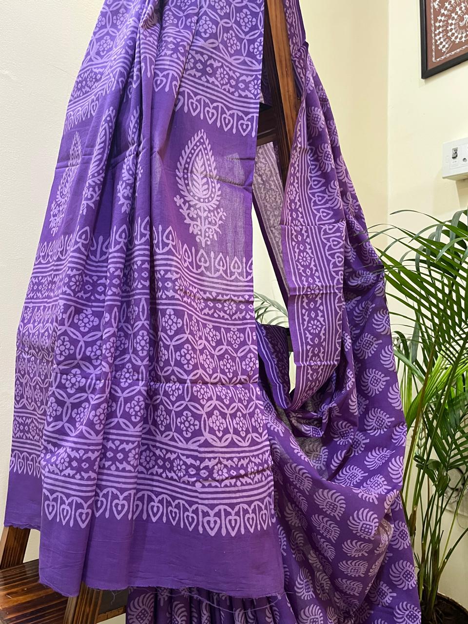 Pure Mul cotton Handblock Printed Saree with complimentary AJRAKH blouse - Purple