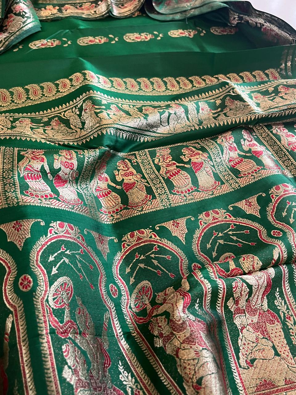 Exquisite Handwoven Pure Silk Swarnachari saree - Bottle Green