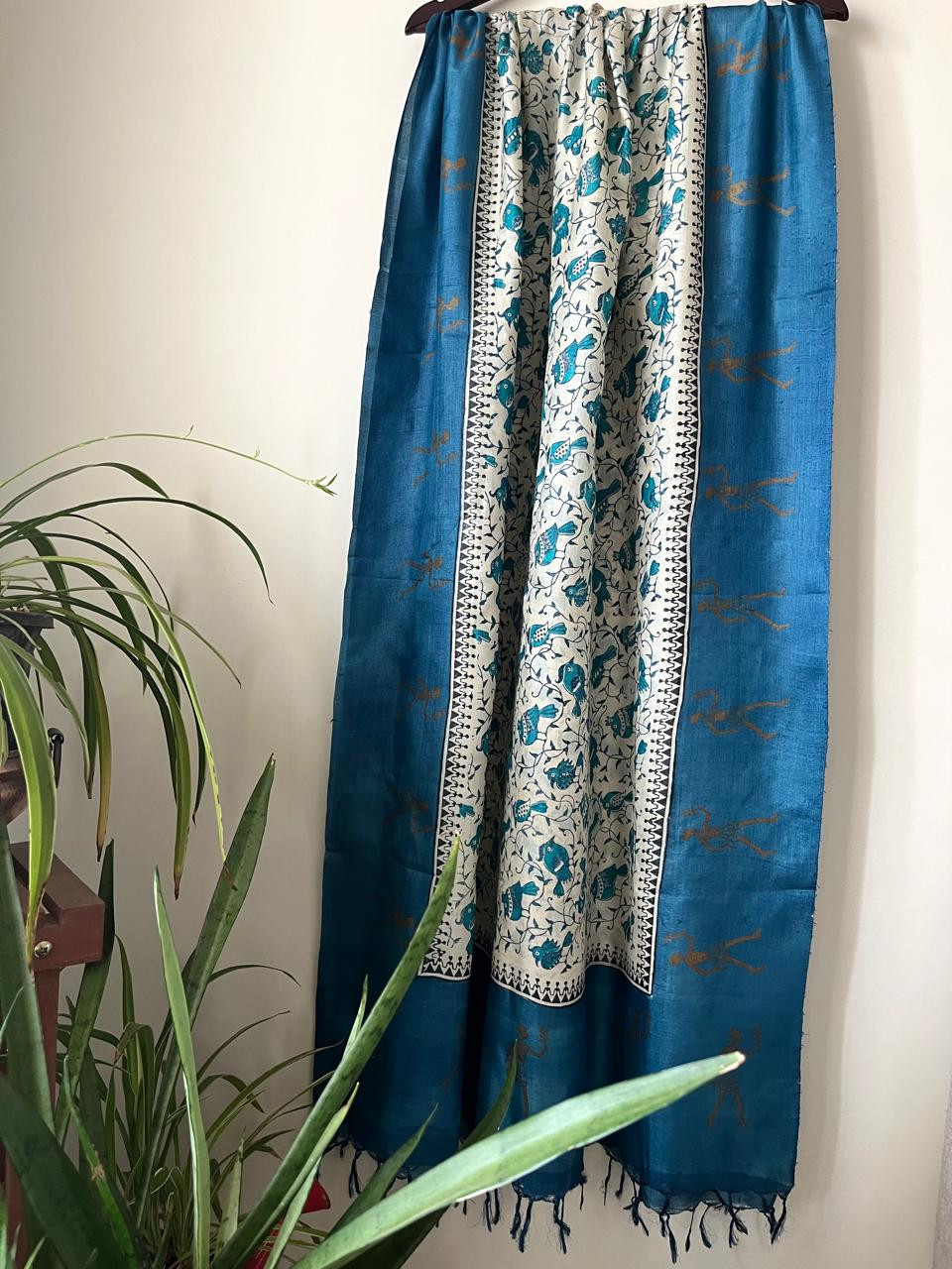 Pure Silk Tussar printed dupatta - Blue