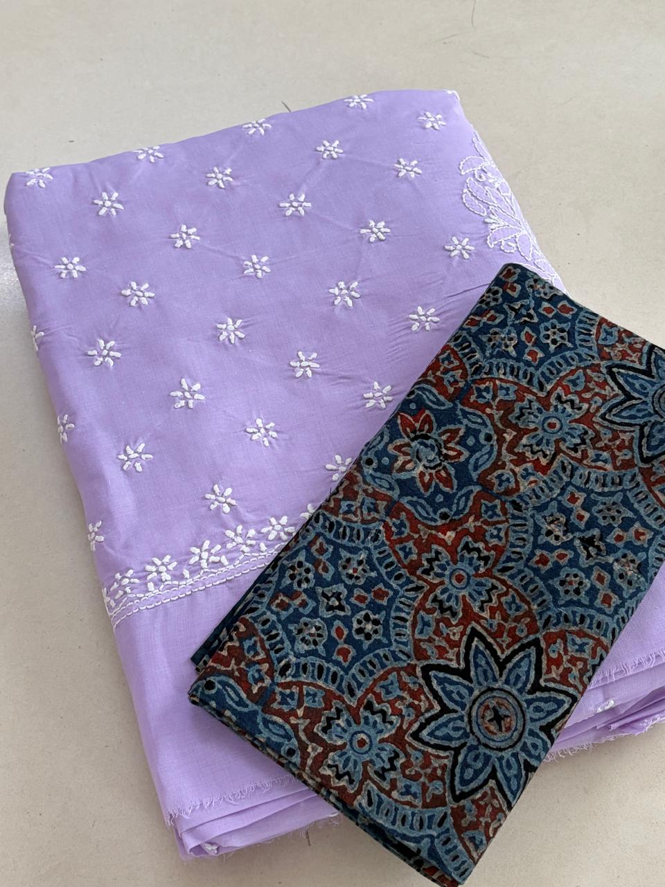 Pure Soft Cotton Chikankari Handwork Saree from Lucknow - Lavender