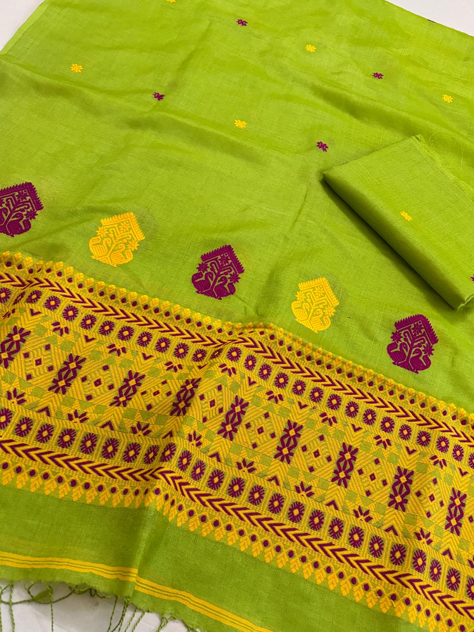 Pure Tussar Silk Kurta Dupatta Set with Jamdani Weave - Green