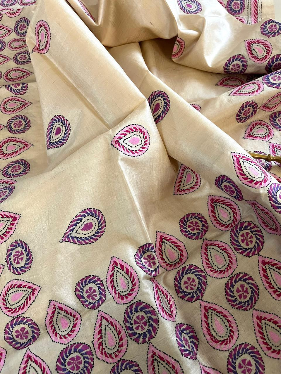 Pure Tussar Silk Handwoven Dupatta with intricate Hand Kantha Embroidery - Off White with Pink