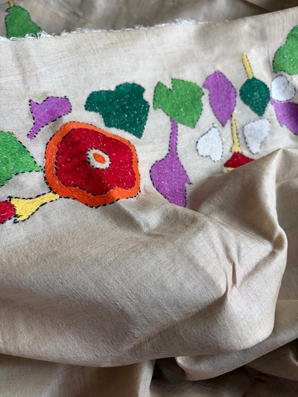 Pure Tussar Silk Kantha Hand Embroidered Saree - Beige Floral