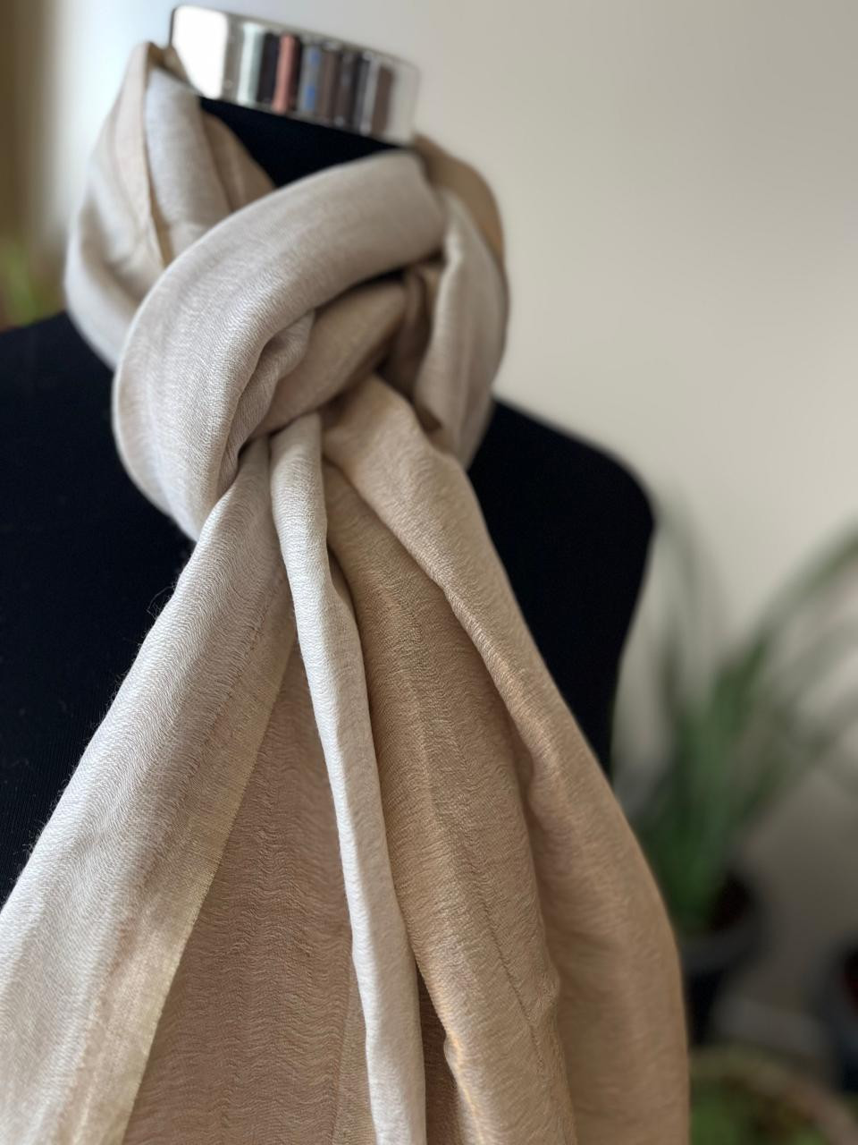 Pure wool handwoven dual shade reversible stoles - Ivory White and Gold