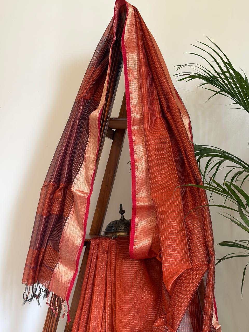 Rust Orange  Rani Pink Maheshwari Handloom Saree