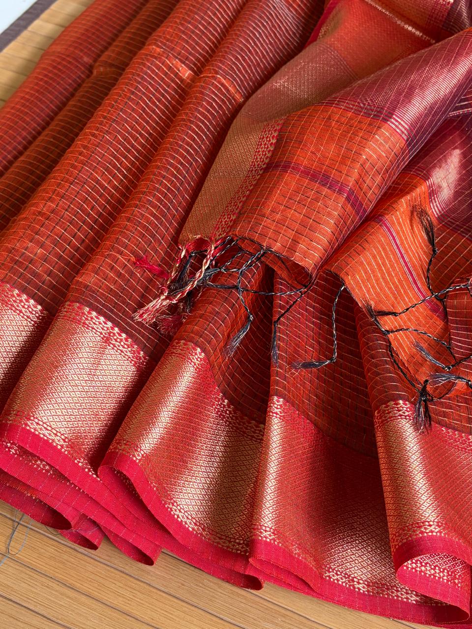 Rust Orange Rani Pink Maheshwari Handloom Saree