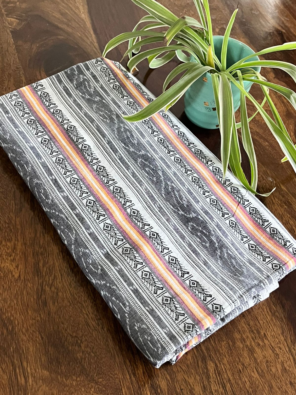 Pure cotton Handwoven Sambhalpuri Kurta - Grey Fish Design