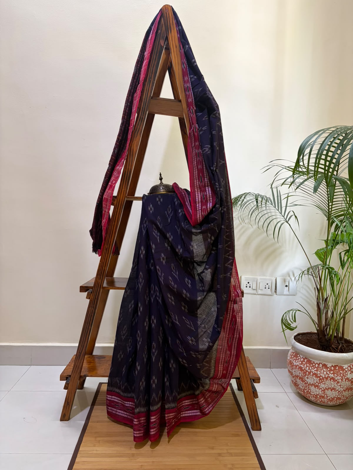 Sambhalpuri Multicolour Pure Cotton Handwoven Saree