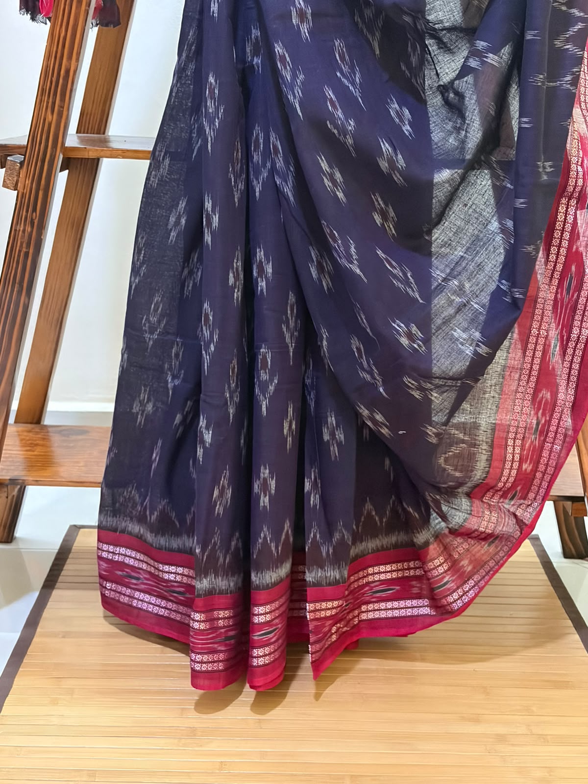 Sambhalpuri Multicolour Pure Cotton Handwoven Saree