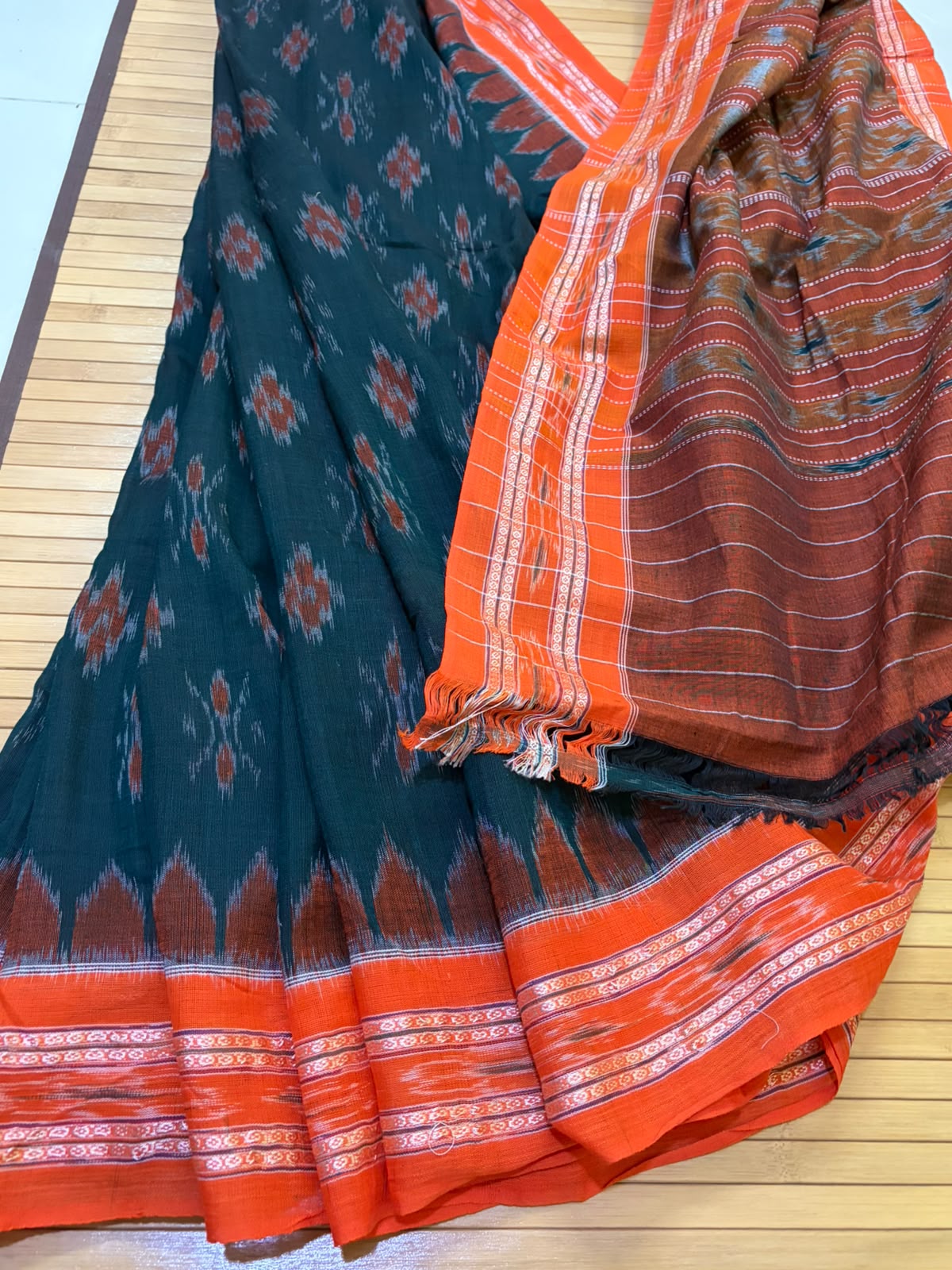 Sambhalpuri Multicolour Pure Cotton Handwoven Saree