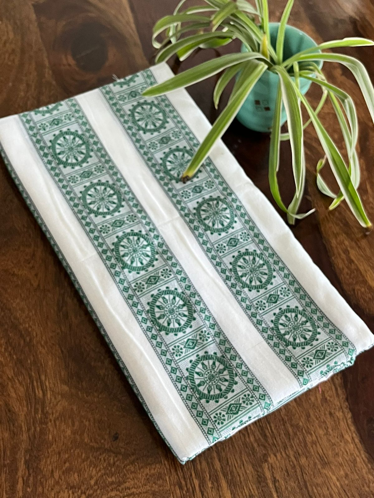 Pure cotton Handwoven Sambhalpuri Kurta - White with Green