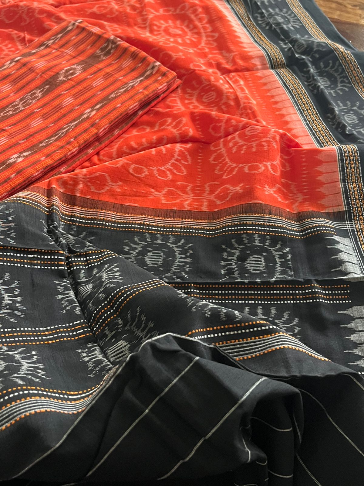Cotton Handloom Sambhalpuri Dupatta with Sambhalpuri Kurta - Orange