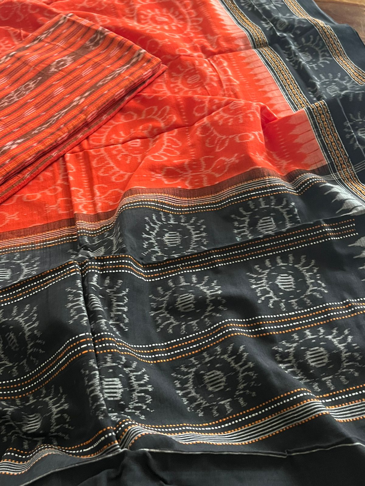 Cotton Handloom Sambhalpuri Dupatta with Sambhalpuri Kurta - Orange