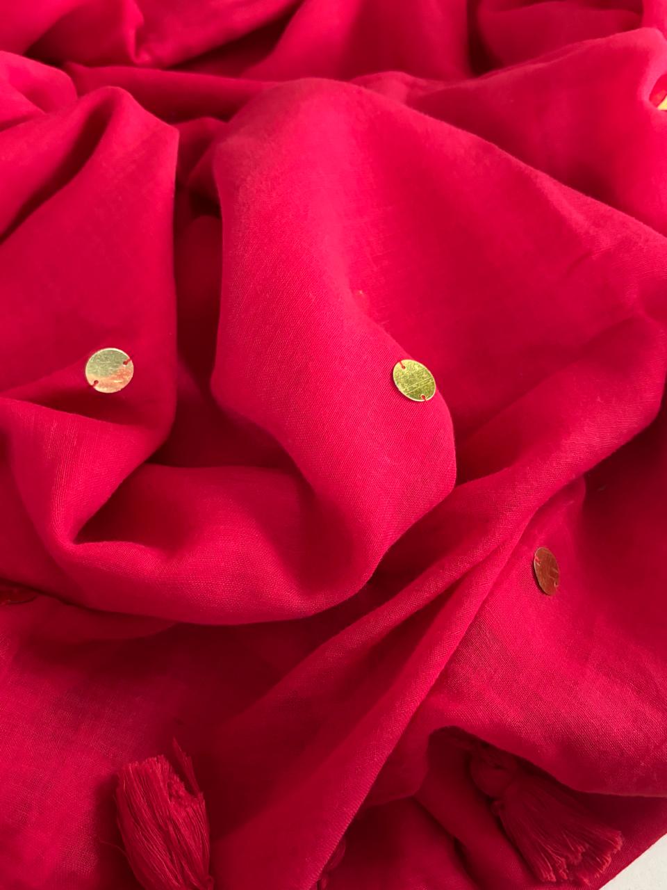 Soft and comfortable Pure Mul Mul Sarees with Dot Sequin Work - Red