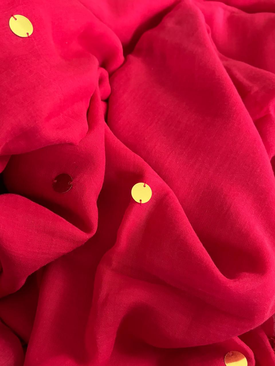 Soft and comfortable Pure Mul Mul Sarees with Dot Sequin Work - Red