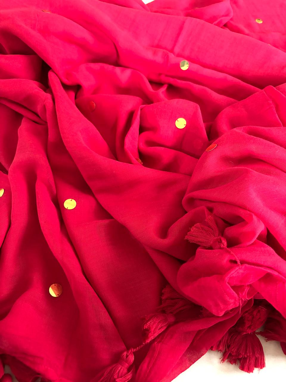 Soft and comfortable Pure Mul Mul Sarees with Dot Sequin Work - Red