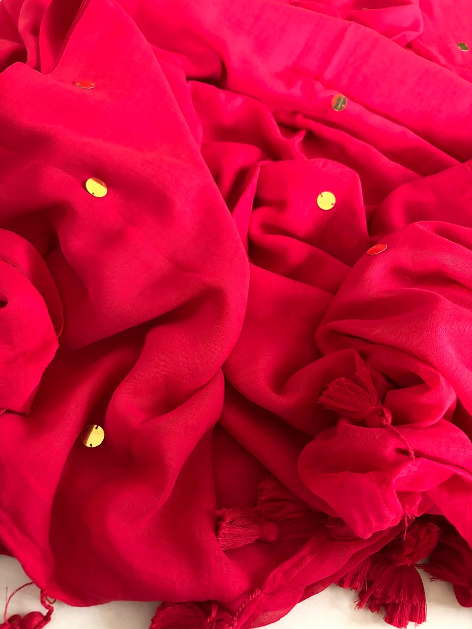 Soft and comfortable Pure Mul Mul Sarees with Dot Sequin Work - Red