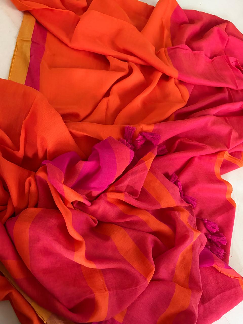 Soft and comfortable Pure Mul Mul Saree - Orange with Pink