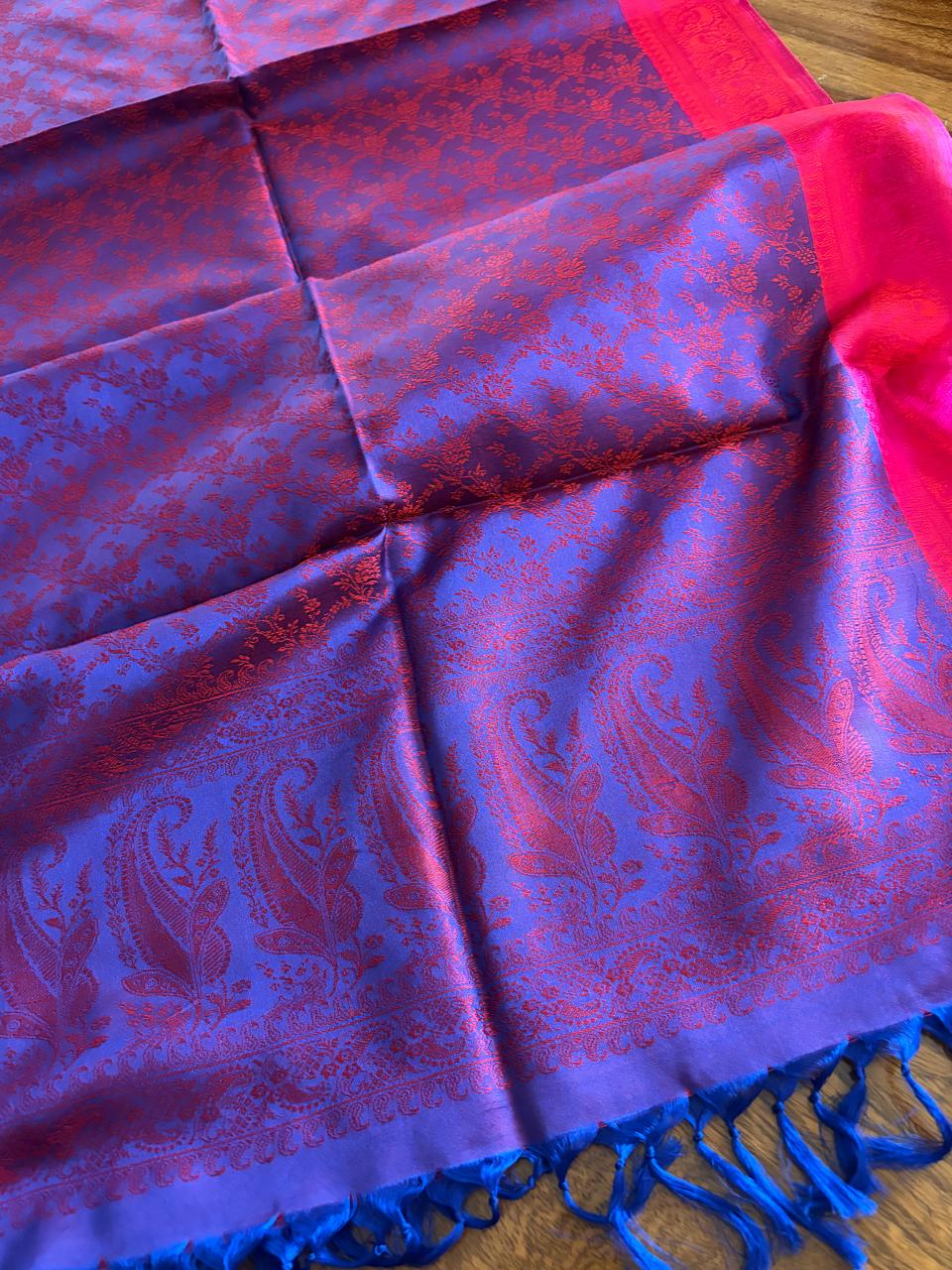 Soft Banarasi Pure Silk Festive Stole with Woven Motifs