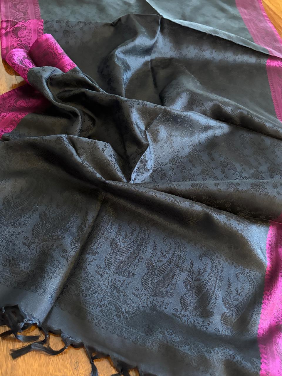 Soft Banarasi Pure Silk Festive Stole with Woven Motifs