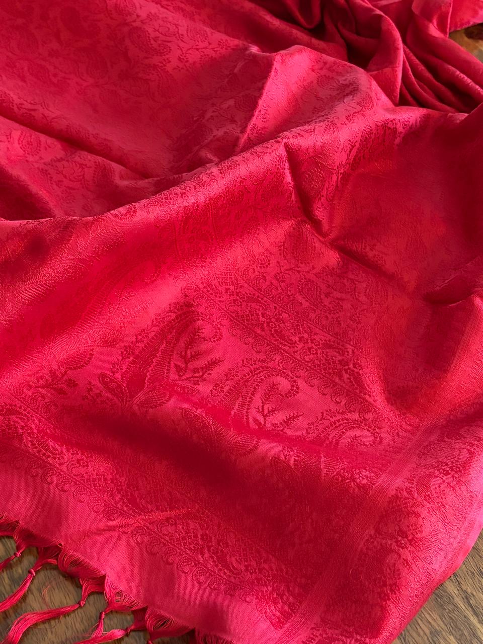 Soft Banarasi Pure Silk Festive Stole with Woven Motifs