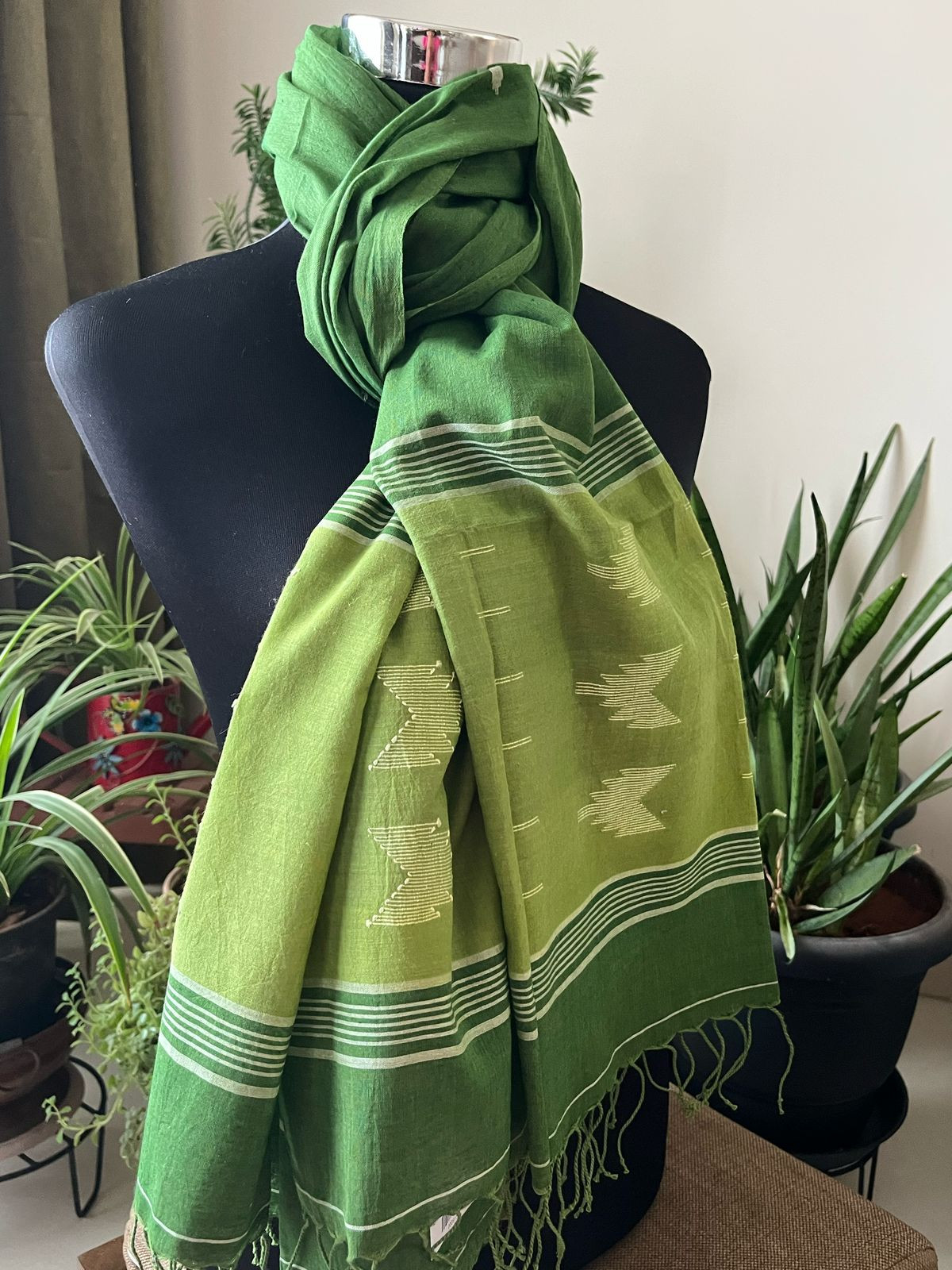 Soft Pure Cotton Jamdani Handloom Stole - Forest Green