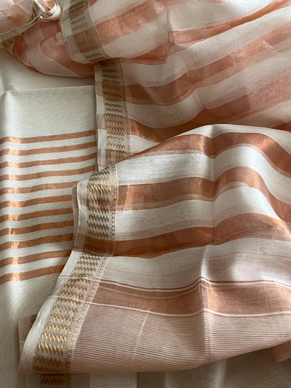 Stunning Maheshwari Silk Cotton Handwoven Kurta Dupatta Set With Zari Stripes - Pearl White