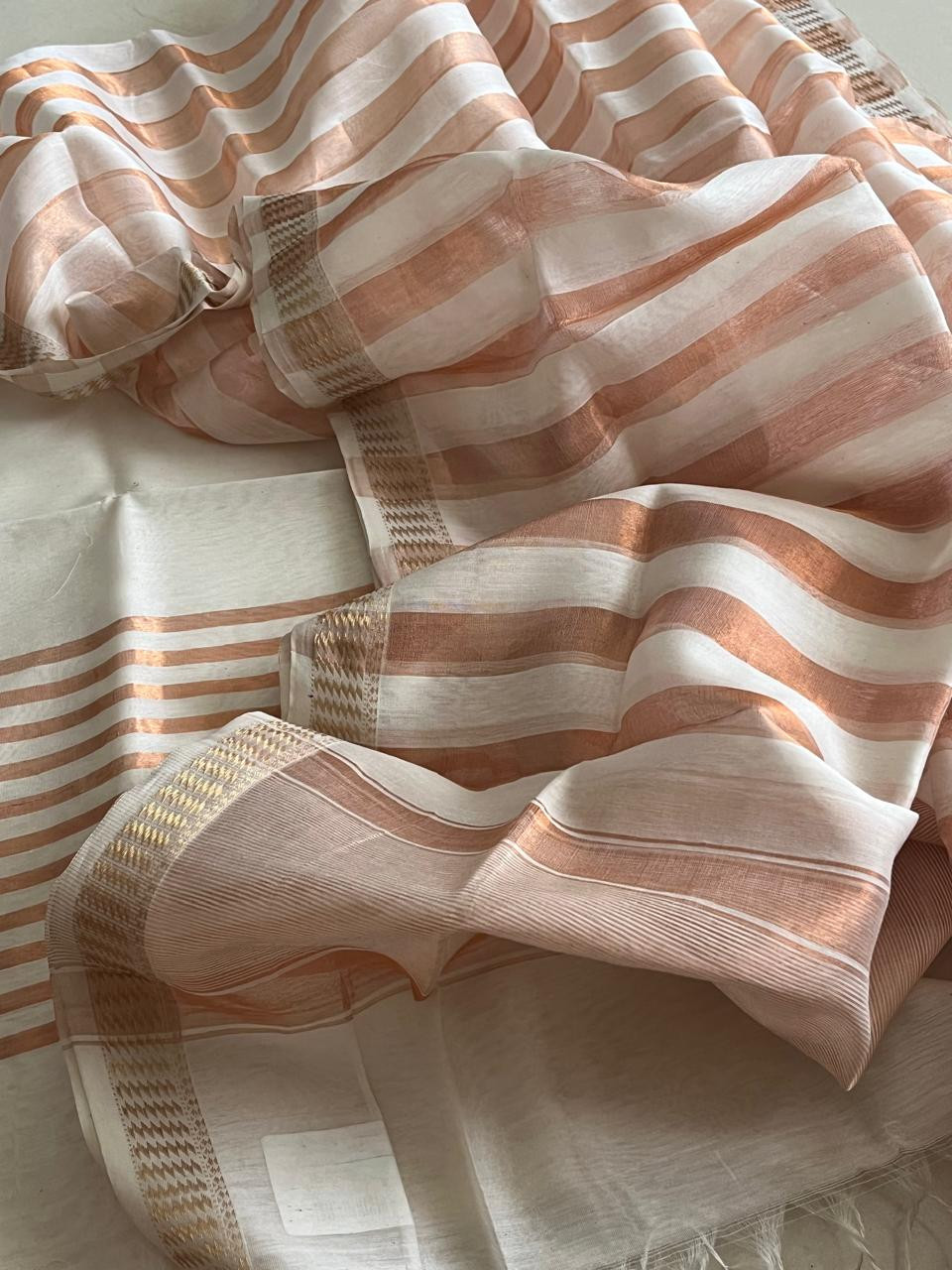 Stunning Maheshwari Silk Cotton Handwoven Kurta Dupatta Set With Zari Stripes - Pearl White