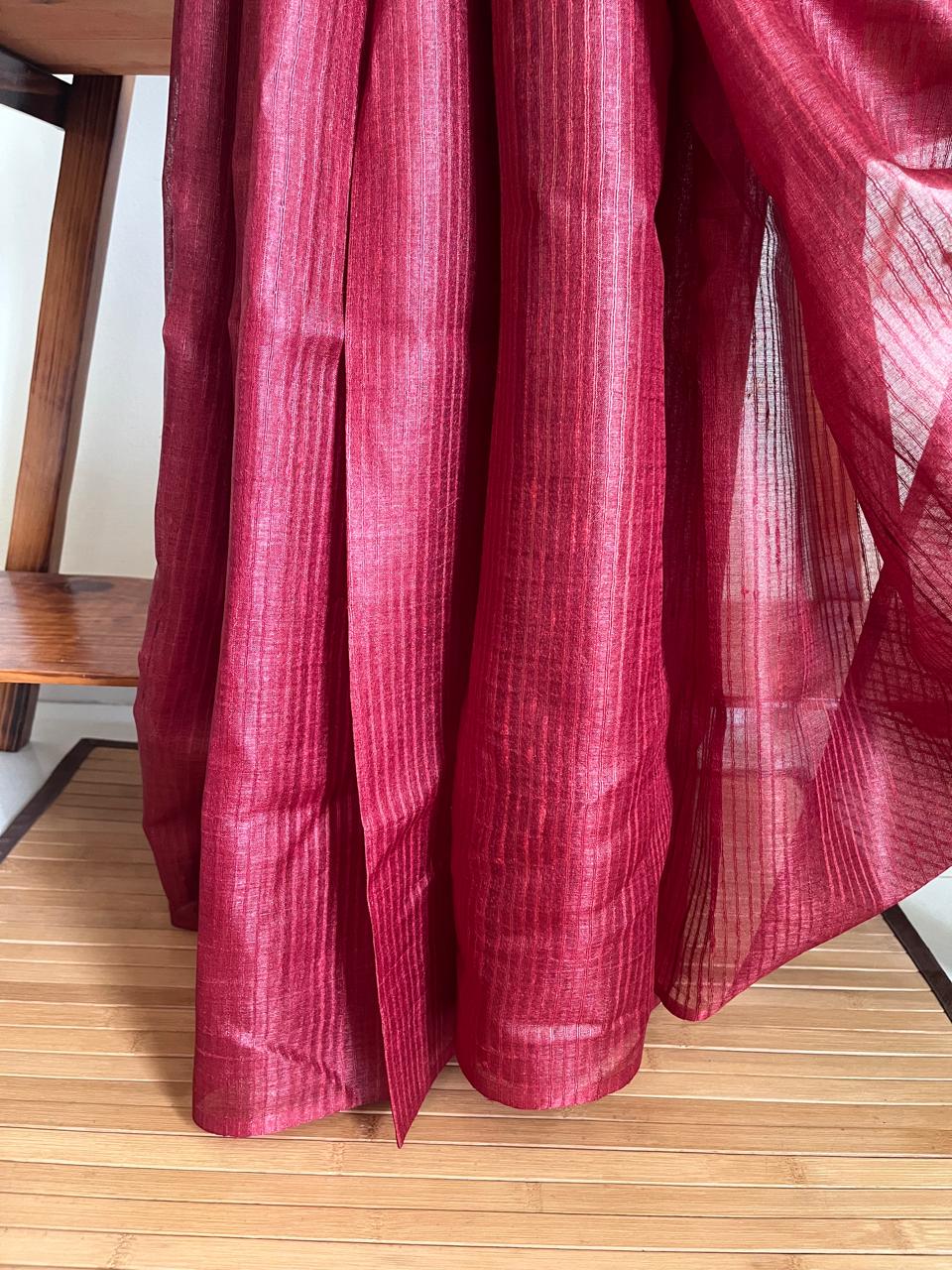 Pure Tussar Silk Handloom Saree with textured weaving - Maroon