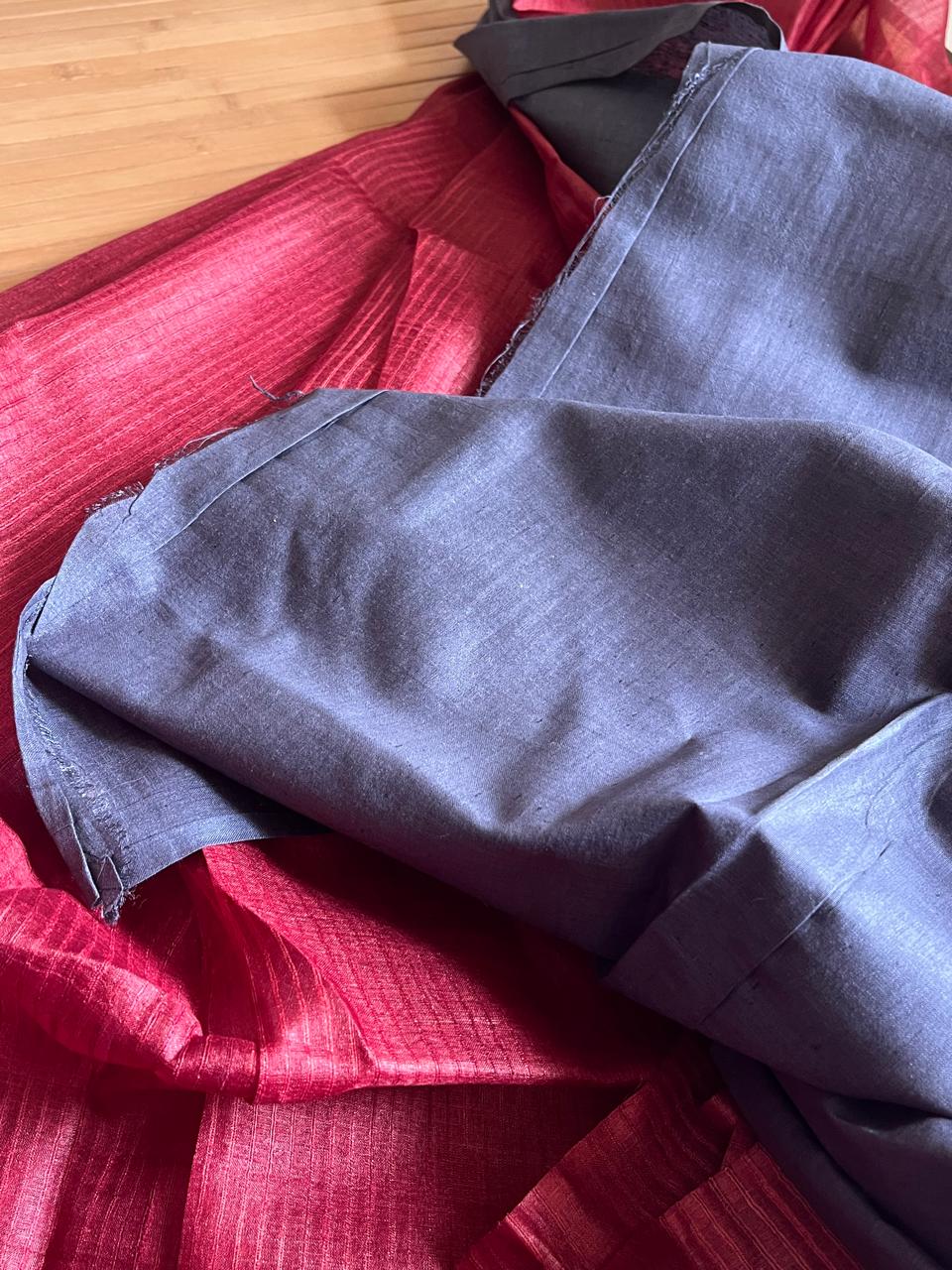 Pure Tussar Silk Handloom Saree with textured weaving - Maroon