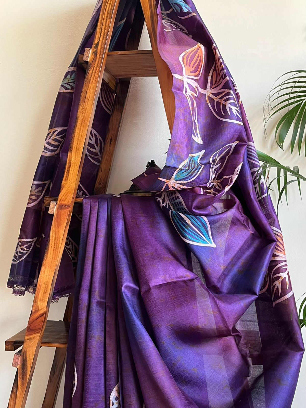 Very exclusive Pure Tussar Silk Saree with Wax Batik Handwork - Shades of Purple