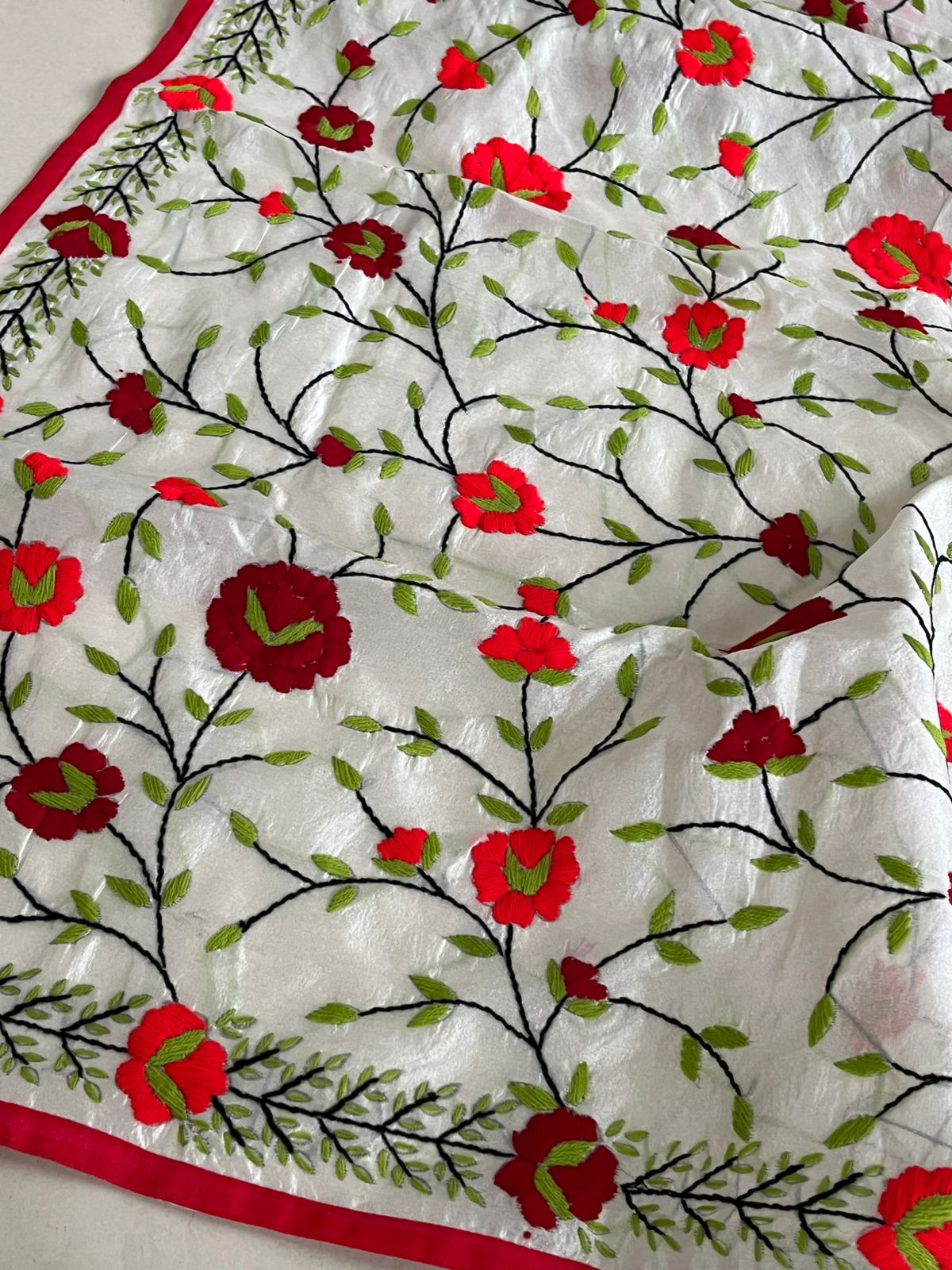 Vibrant Handmade Phulkari Embroidery Dupatta - Floral Symphony