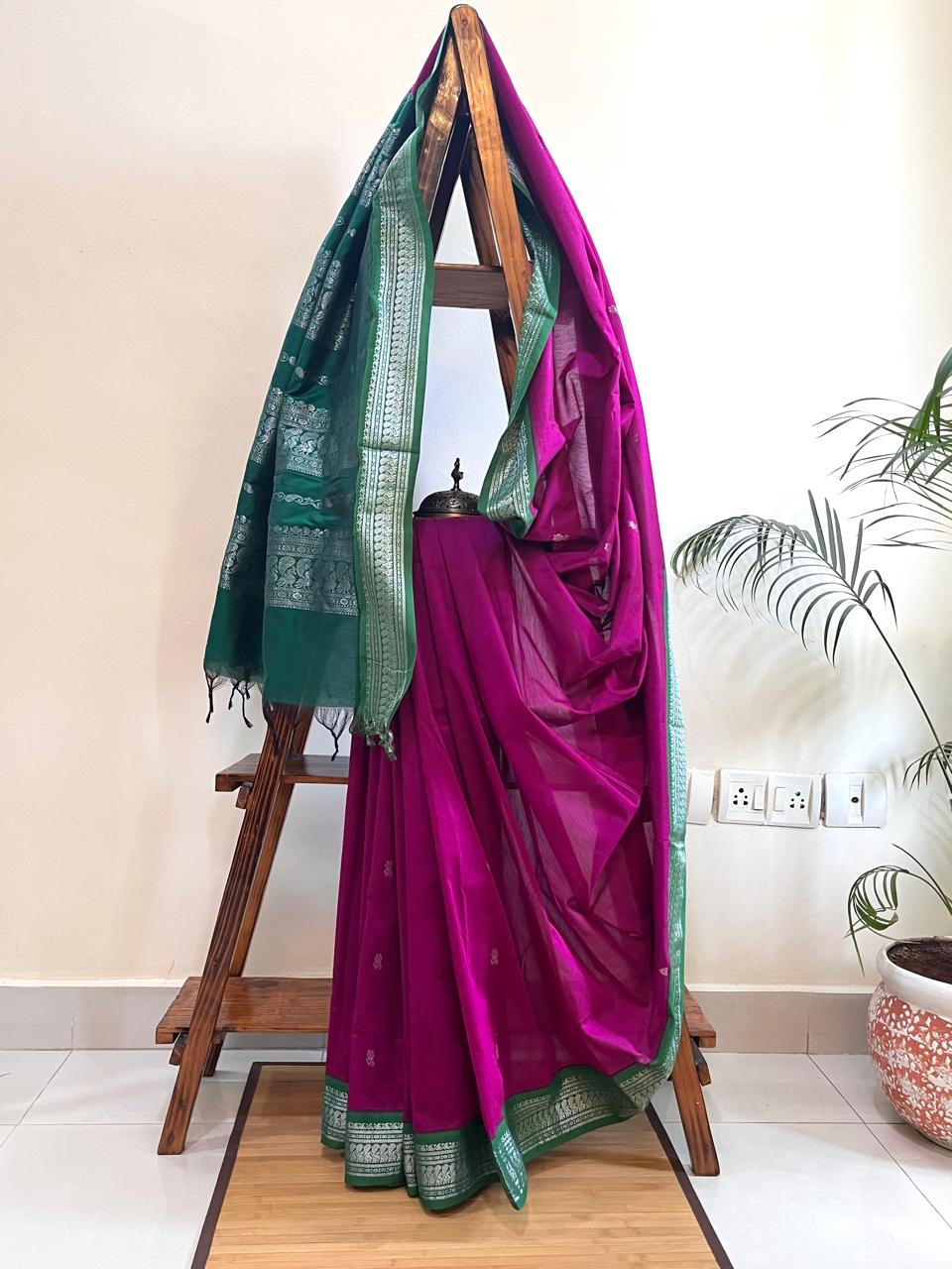 Vibrant handwoven Gadwal cotton Silk Saree - Pink with Green