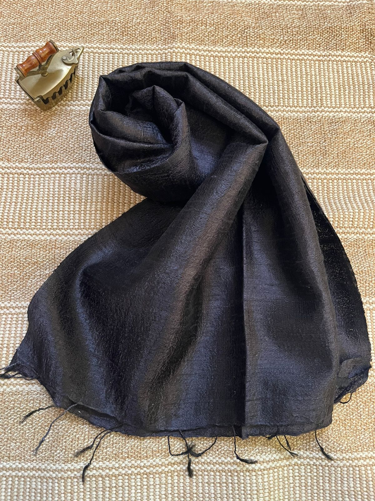 Vibrant pure Raw Silk Stole - Black