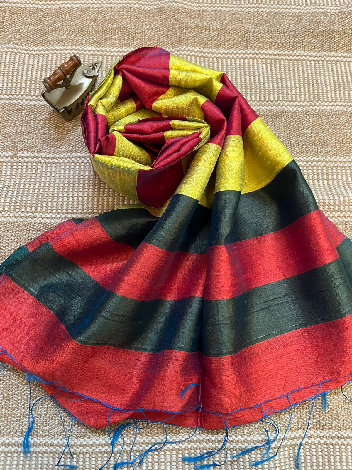 Vibrant pure Raw Silk Stole - Multicolour