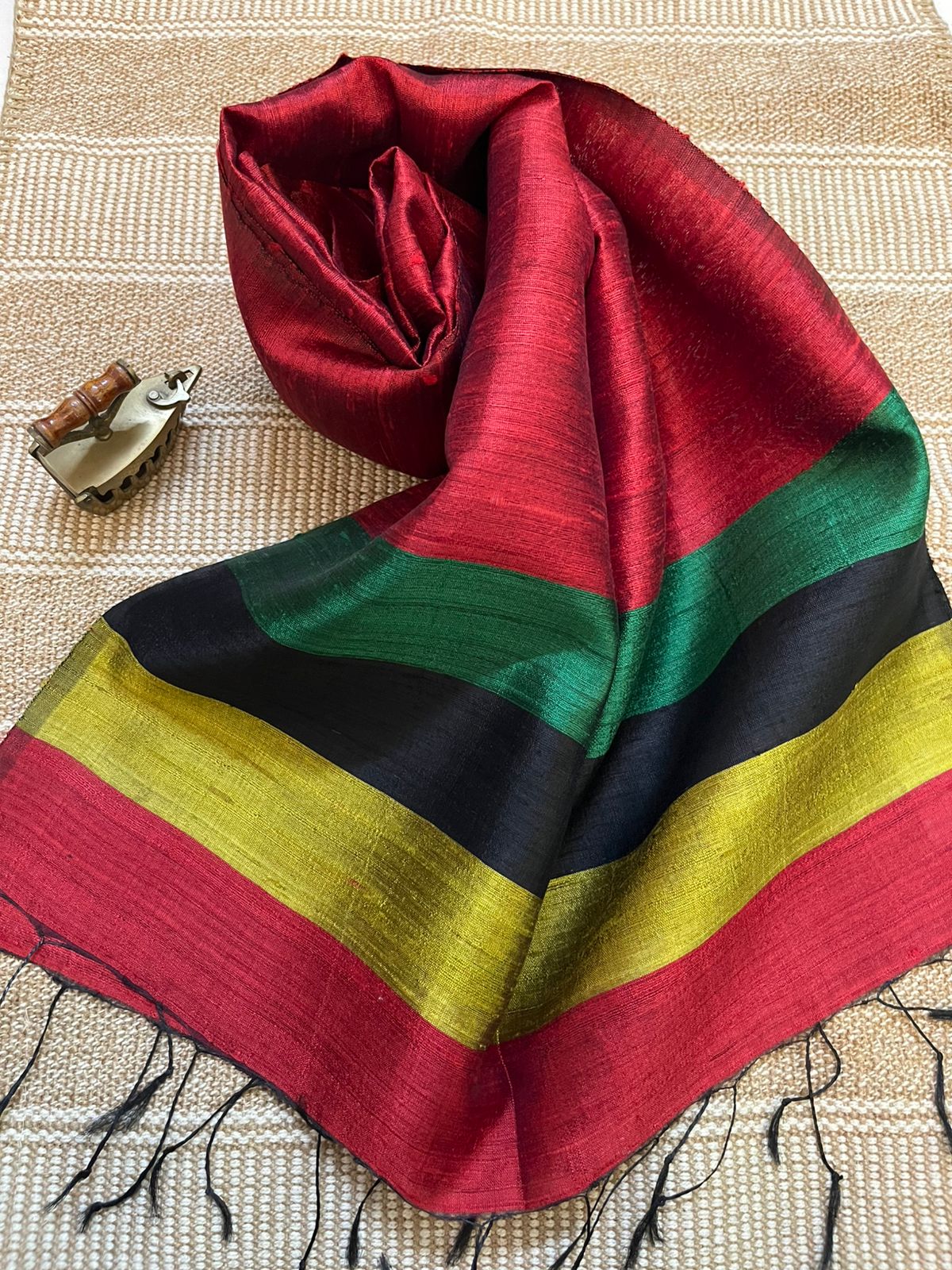 Vibrant pure Raw Silk Stole - Multicolour