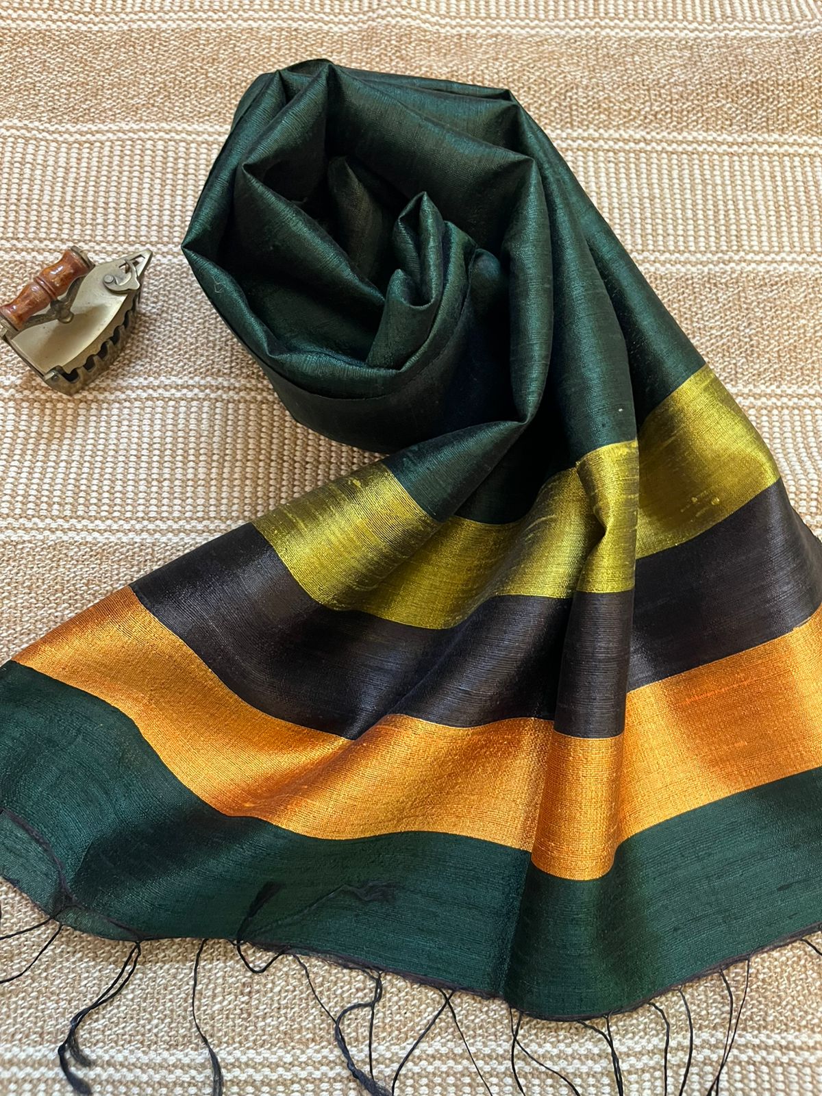 Vibrant pure Raw Silk Stole - Multicolour