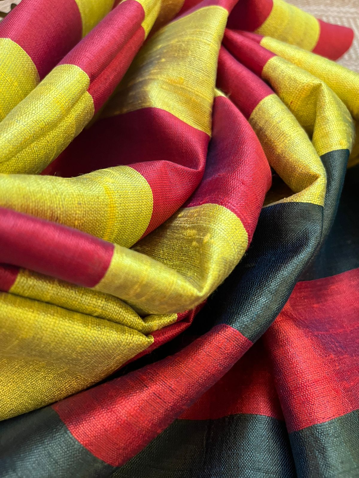 Vibrant pure Raw Silk Stole - Multicolour