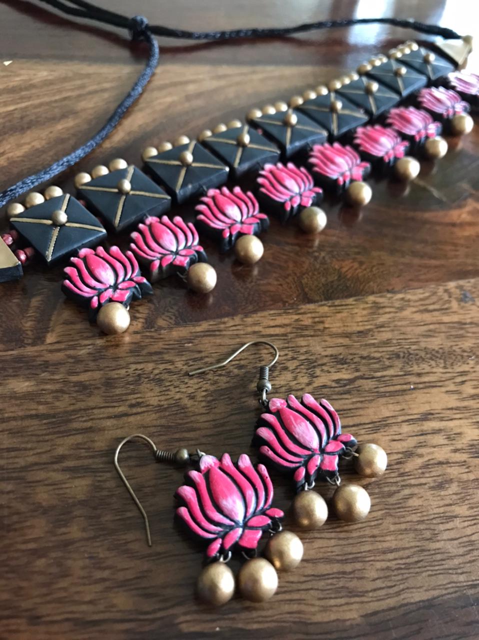 Terracotta Handcrafted Neckpiece with Earrings - Pink and Black Choker Set