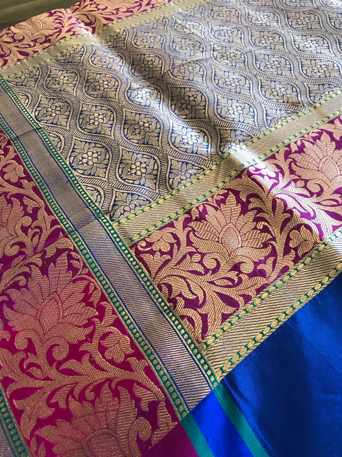 Pure Handloom Banarasi Katan Silk saree - Maroon