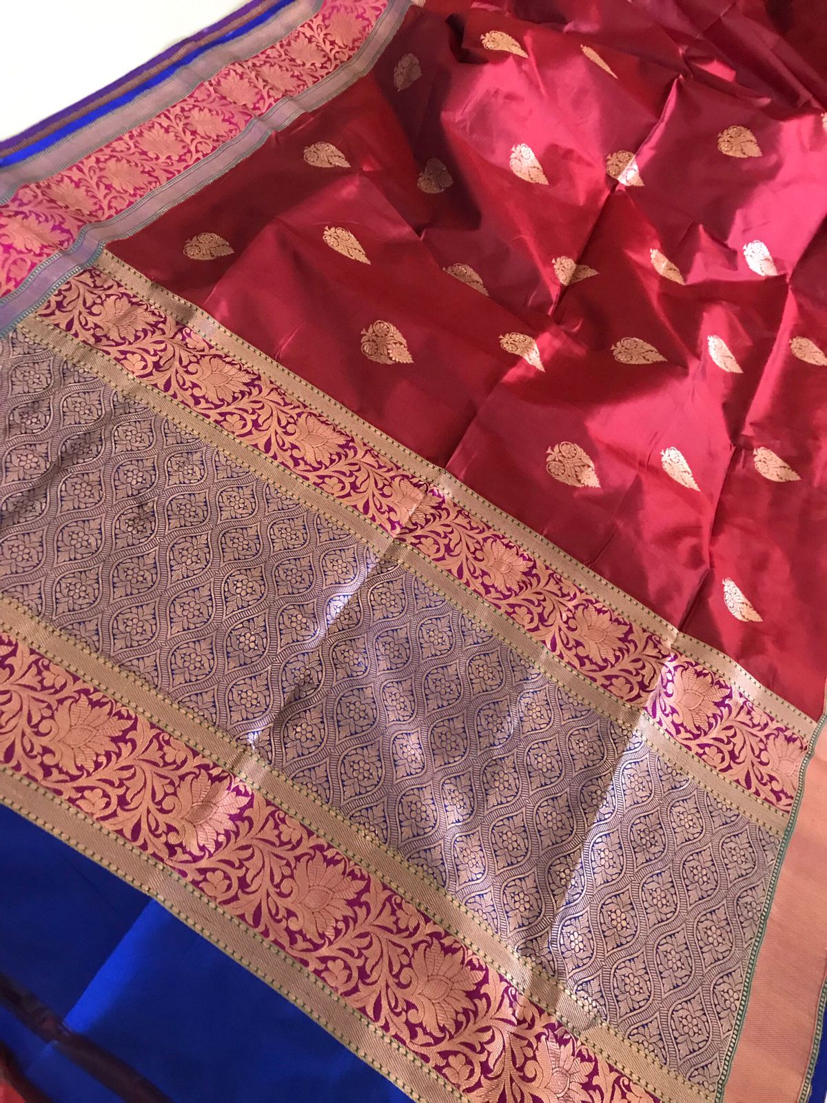 Pure Handloom Banarasi Katan Silk saree - Maroon
