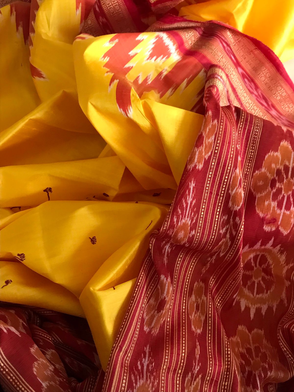 Handwoven Pure Silk Sambhalpuri Bandha Saree - Yellow