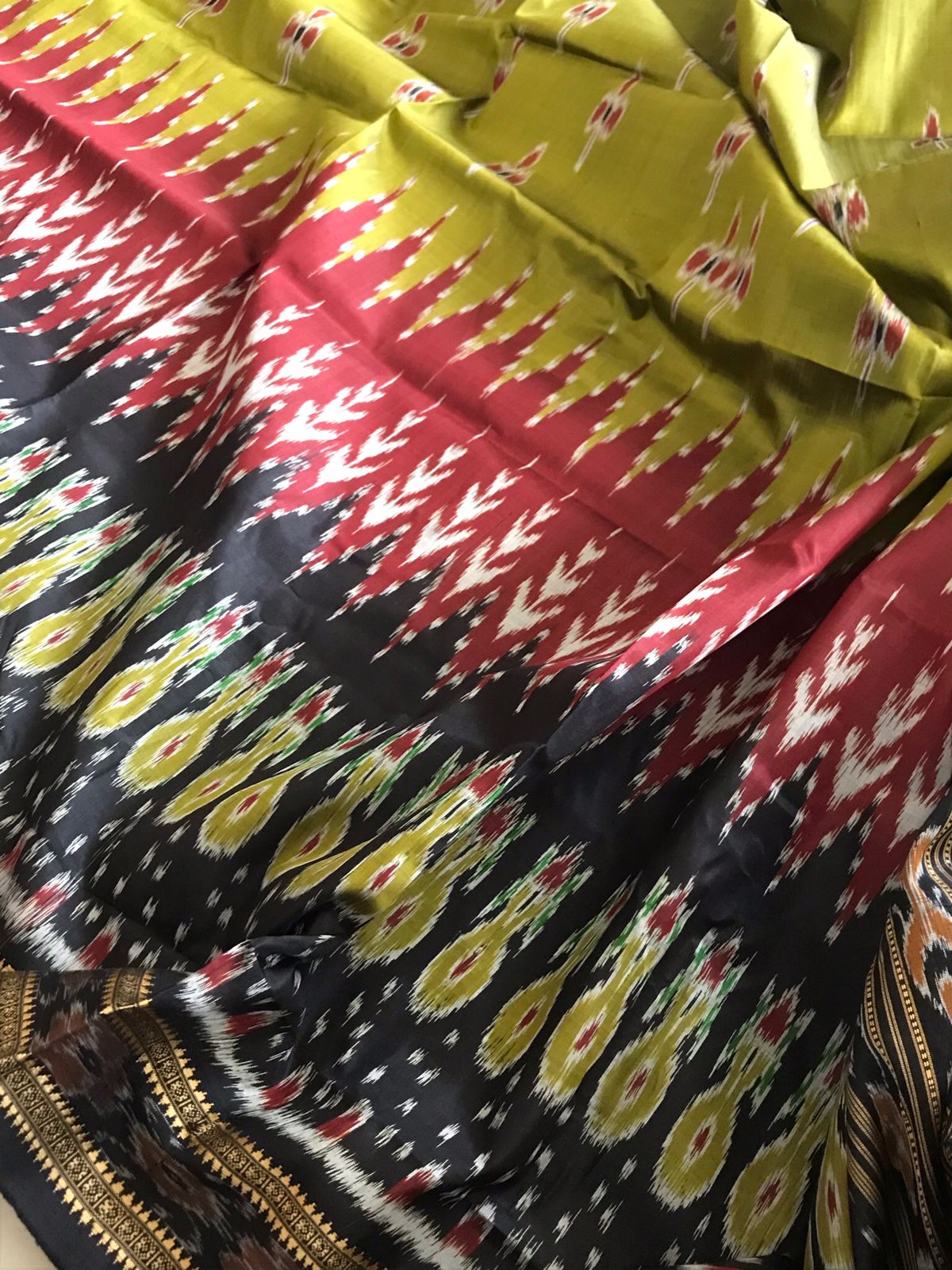 Handwoven Pure Silk Sambhalpuri Bandha Saree - Green