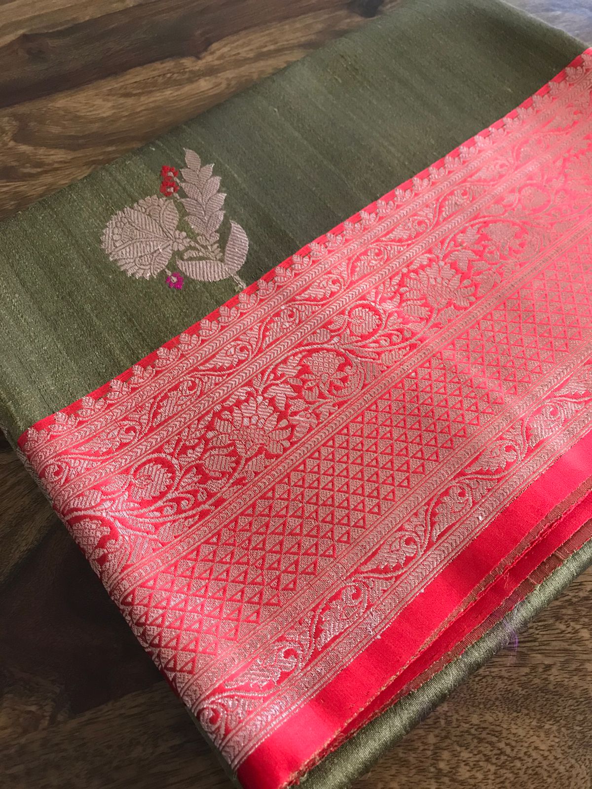 Pure Handloom Banarasi Tussar Silk saree - Olive Green and Red