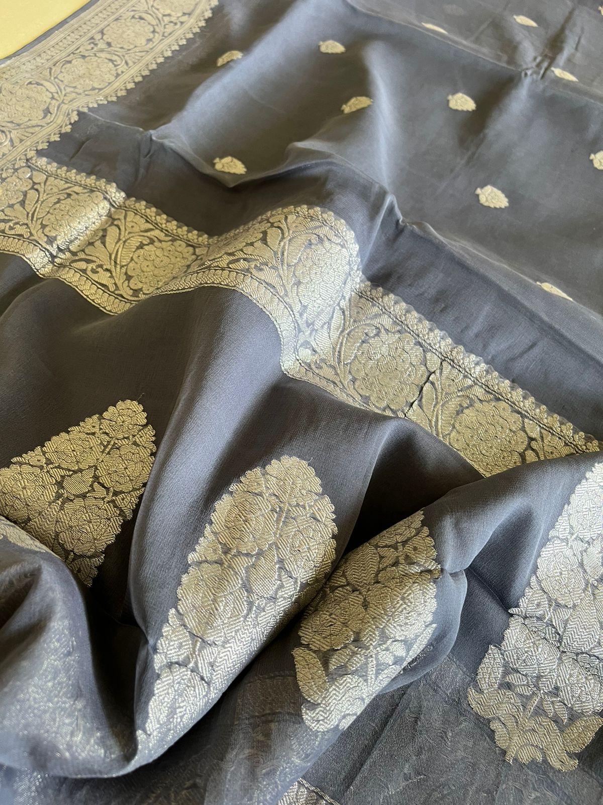 Pure Khaddi Georgette Handwoven saree - Grey